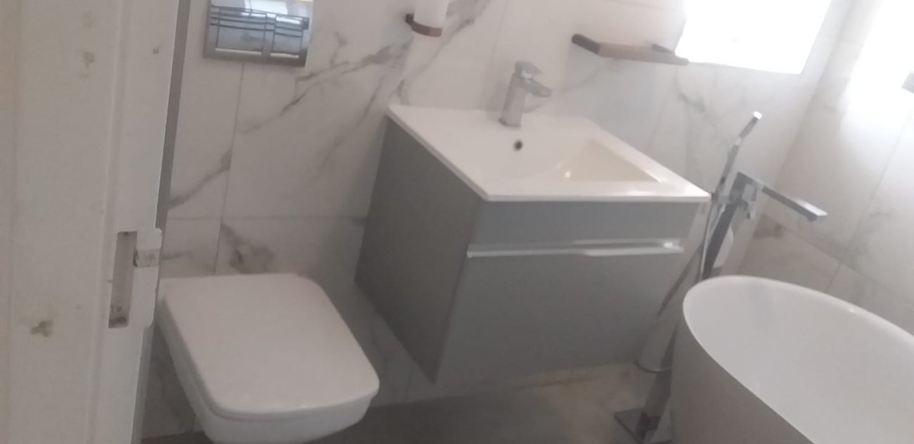 Marble suite